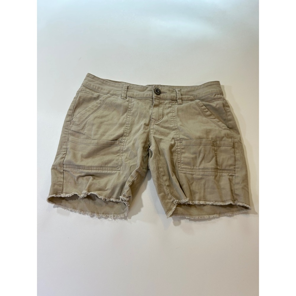 Unionbay Shorts Women's Size 9 Tan Khaki Raw Hem Cargo Utility Pockets
